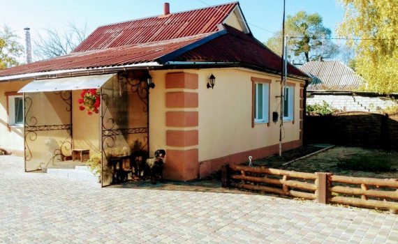 016036 * Дом в Новопокровке